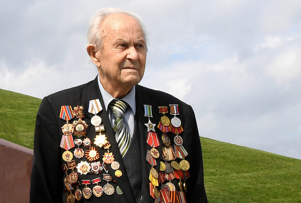 В Тверской области прошла церемония прощания с участником Великой Отечественной войны Евгением Книгой