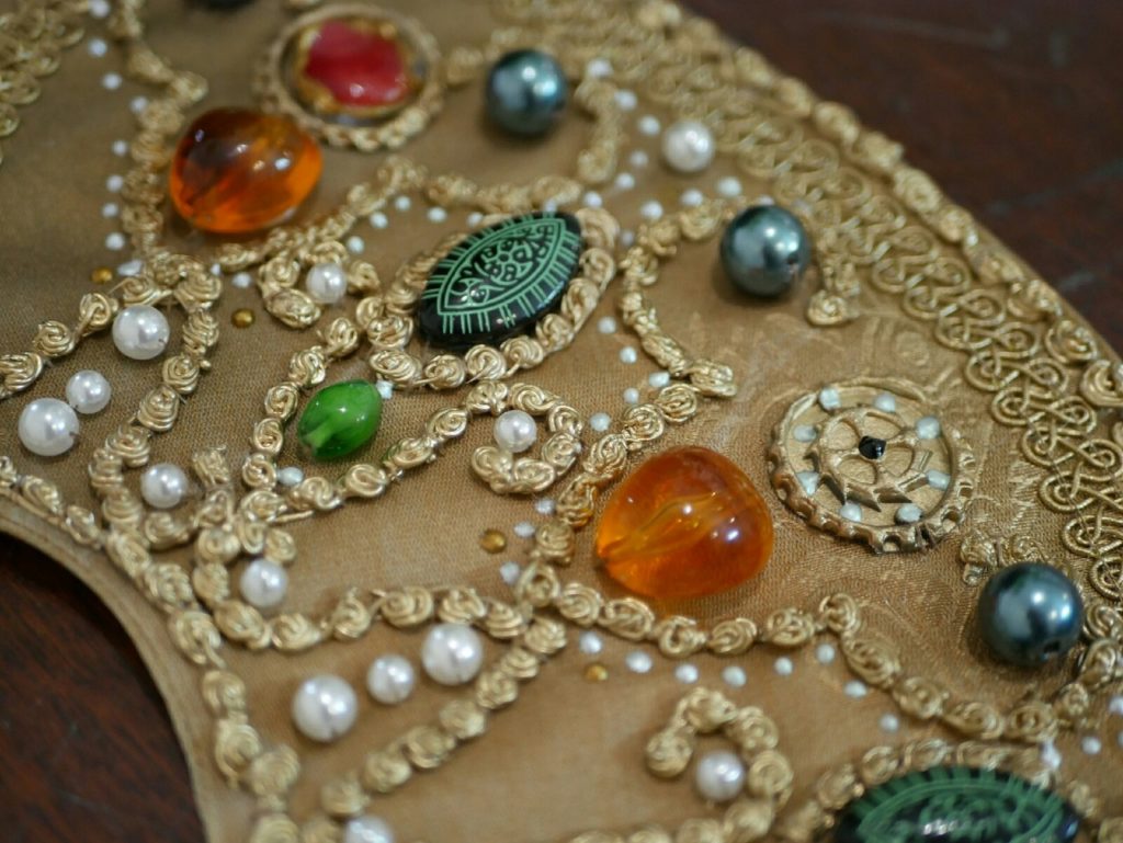 Впечатляет: костюмы «Невольников» показали до премьеры спектакля в Твери