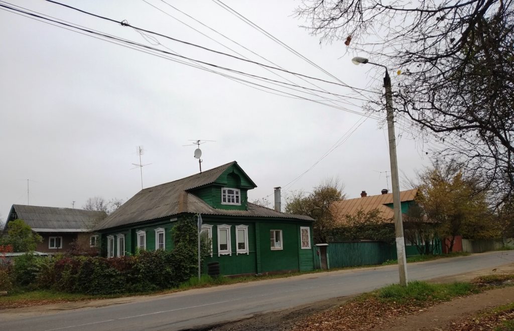 Осташковские энергетики выполнили работы по уличному освещению