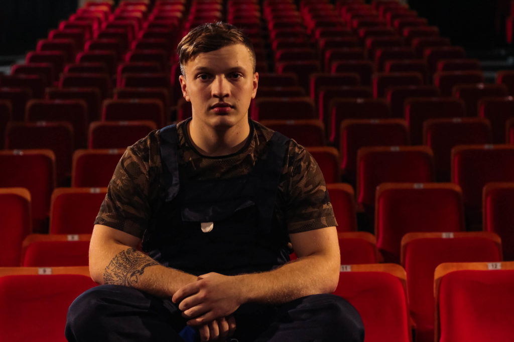 Секреты закулисья: кто остается в Тверском театре юного зрителя после спектакля Секреты закулисья: кто остается в Тверском театре юного зрителя после спектакля