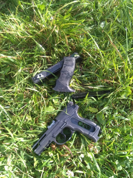 В Тверской области задержали стрелка, утроившего пальбу по окнам жилого дома