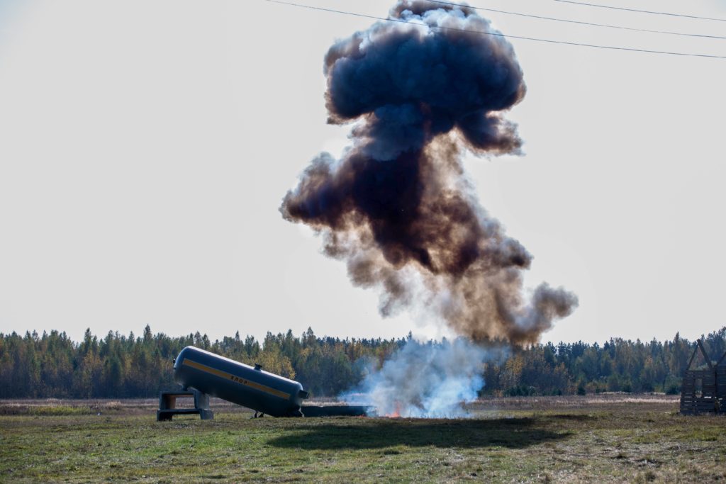 На аэродроме под Тверью прошли масштабные контртеррористические учения