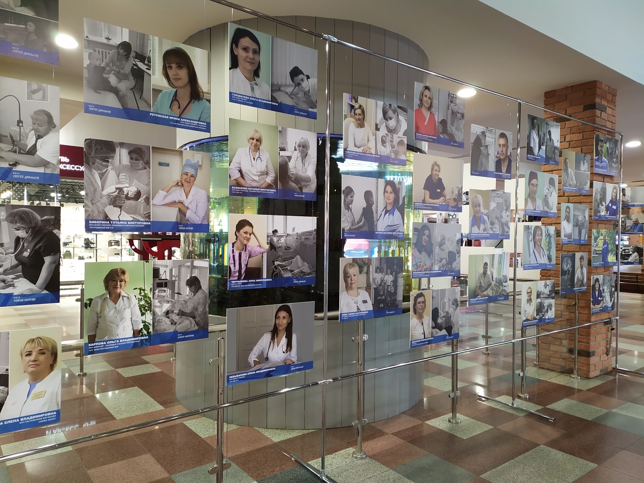 В Твери открылась фотовыставка в честь врачей