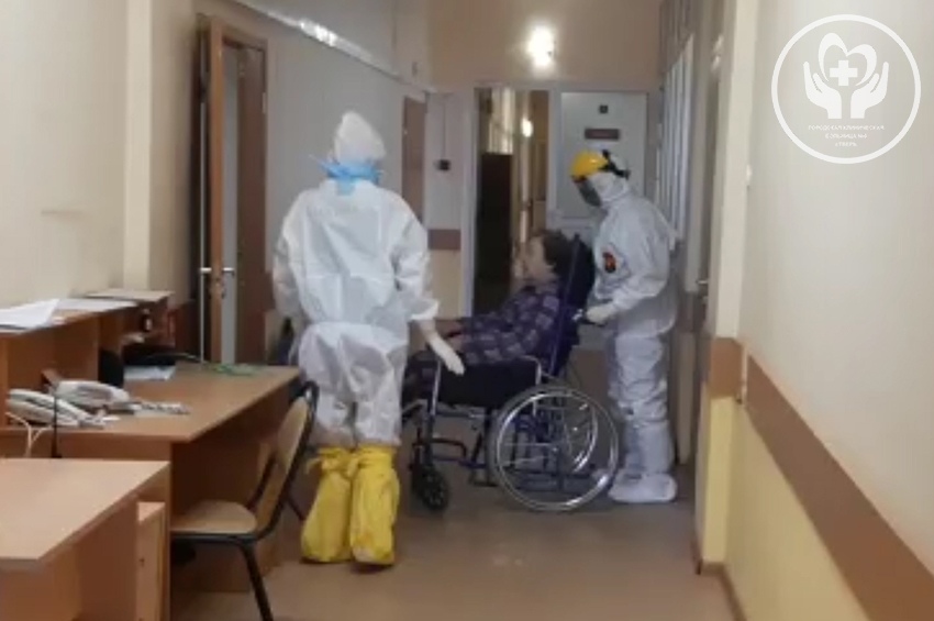 В тверской больнице №6 развернули 400 дополнительных коек для пациентов с коронавирусом