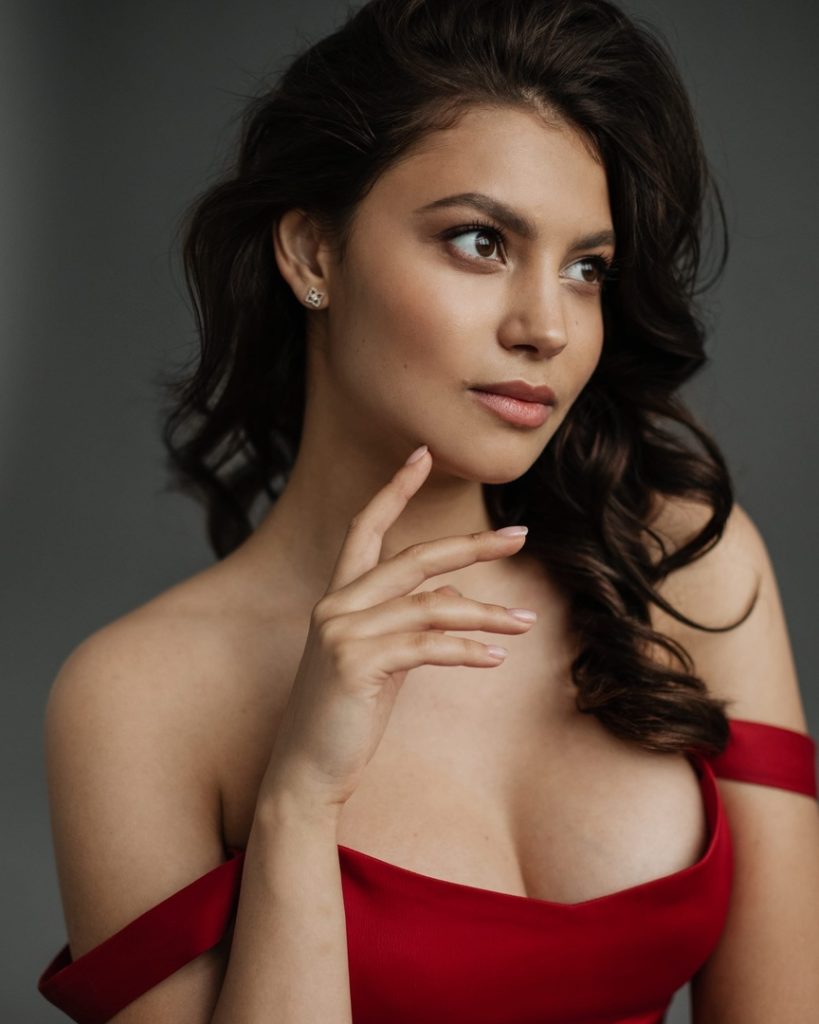 Татьяна Стеца из Твери стала «Красой Запада России»