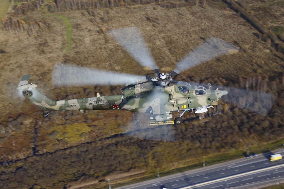 «Ночные охотники» отработали стрельбу по наземным мишеням в Тверской области