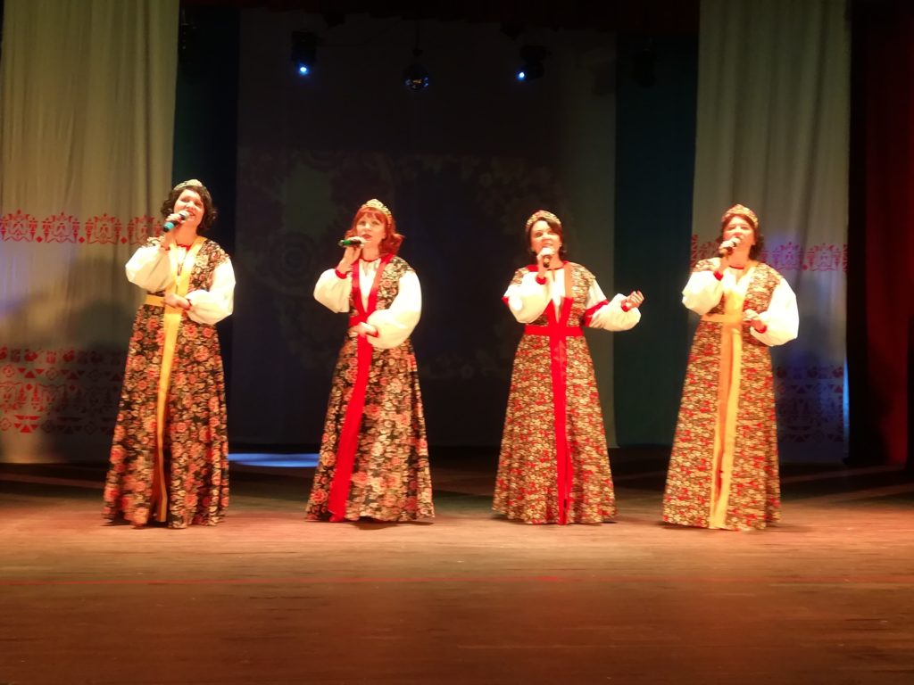 В Западнодвинском районе на концерте пели настоящие народные песни