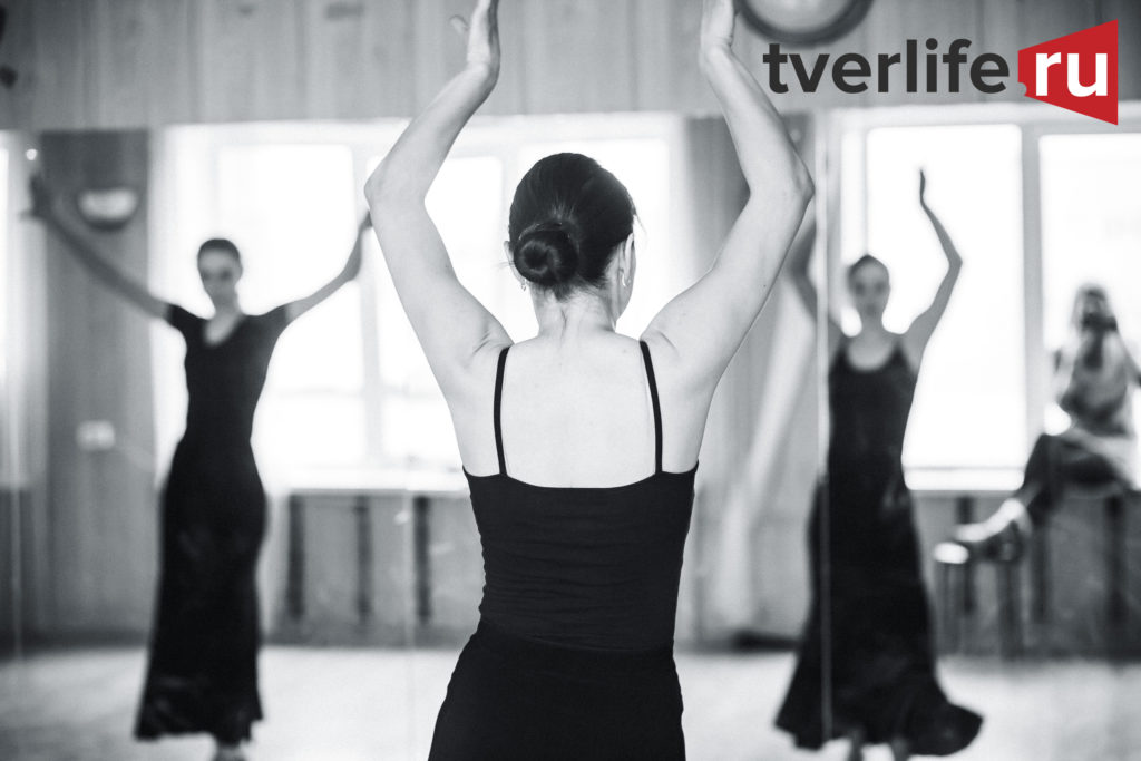 Танец чувств и огня: руководитель тверской студии фламенко рассказала о своем увлечении Танец чувств и огня: руководитель тверской студии фламенко рассказала о своем увлечении