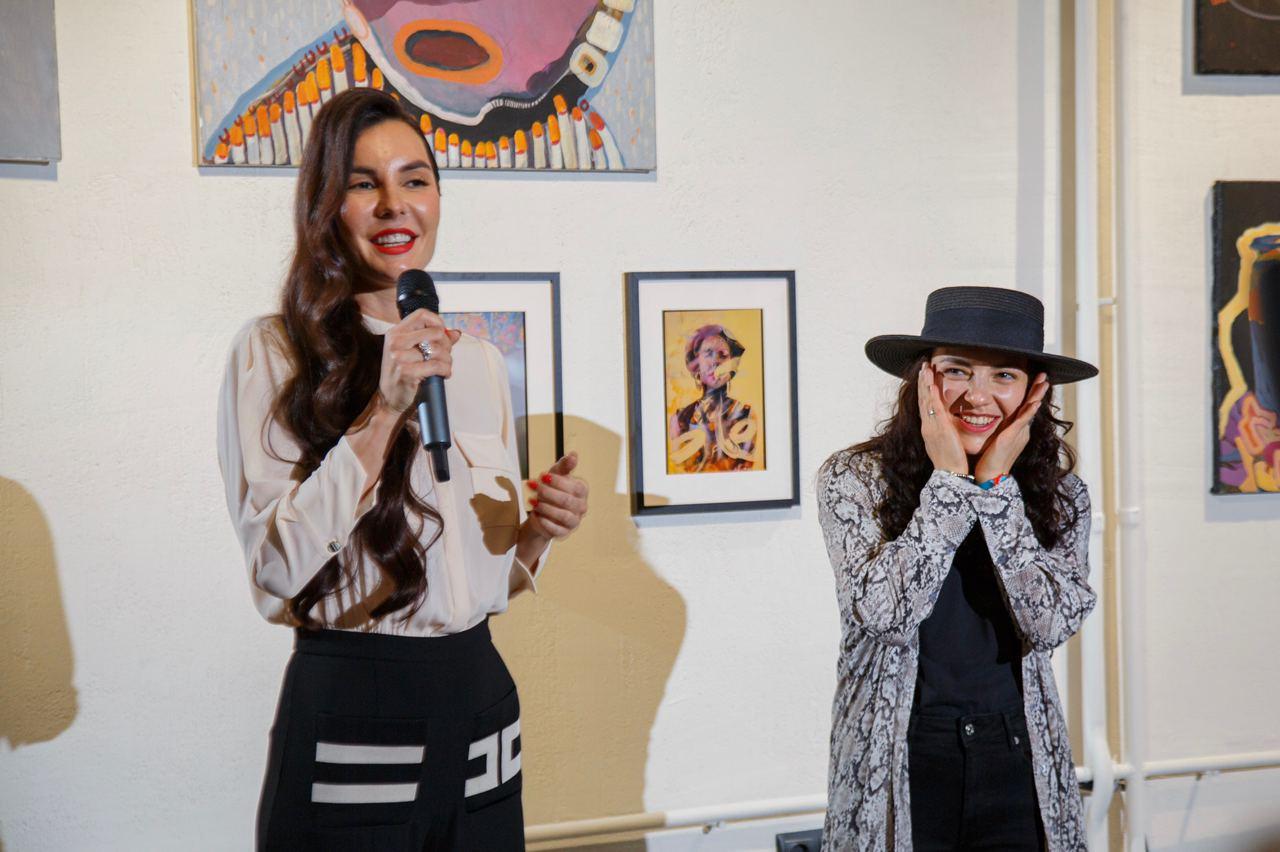 "Парадоксы красоты": чем жителей Твери вдохновила выставка Нины Петько