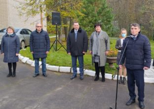 В Тверской области открыли скульптуру "Я"