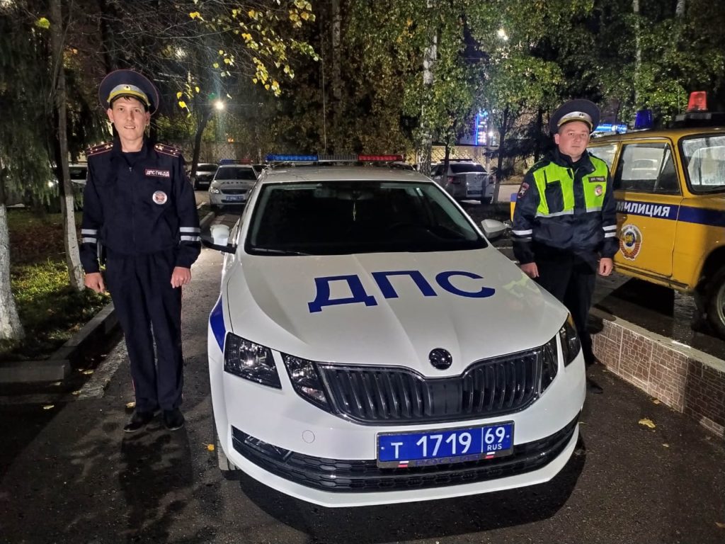 Доблестные тверские полицейские спасли мужчину с перитонитом Доблестные тверские полицейские спасли мужчину с перитонитом