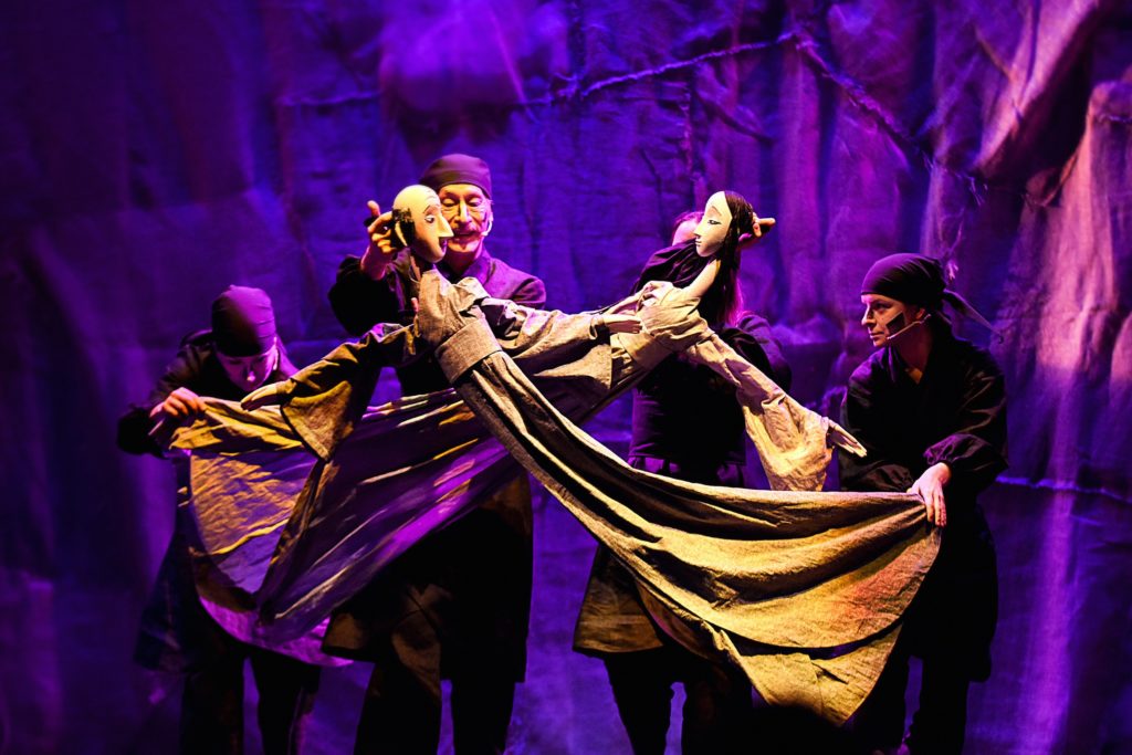 На выходных Тверской театр кукол покажет три спектакля На выходных Тверской театр кукол покажет три спектакля