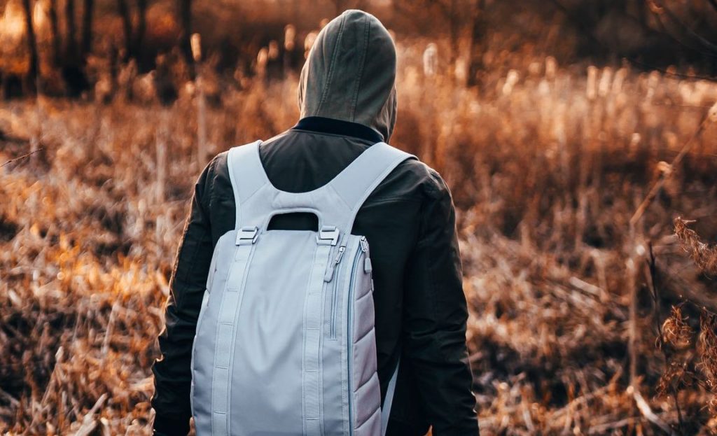 Подросток, пропавший в Тверской области, нашелся у знакомой в соседней деревне Подросток, пропавший в Тверской области, нашелся у знакомой в соседней деревне