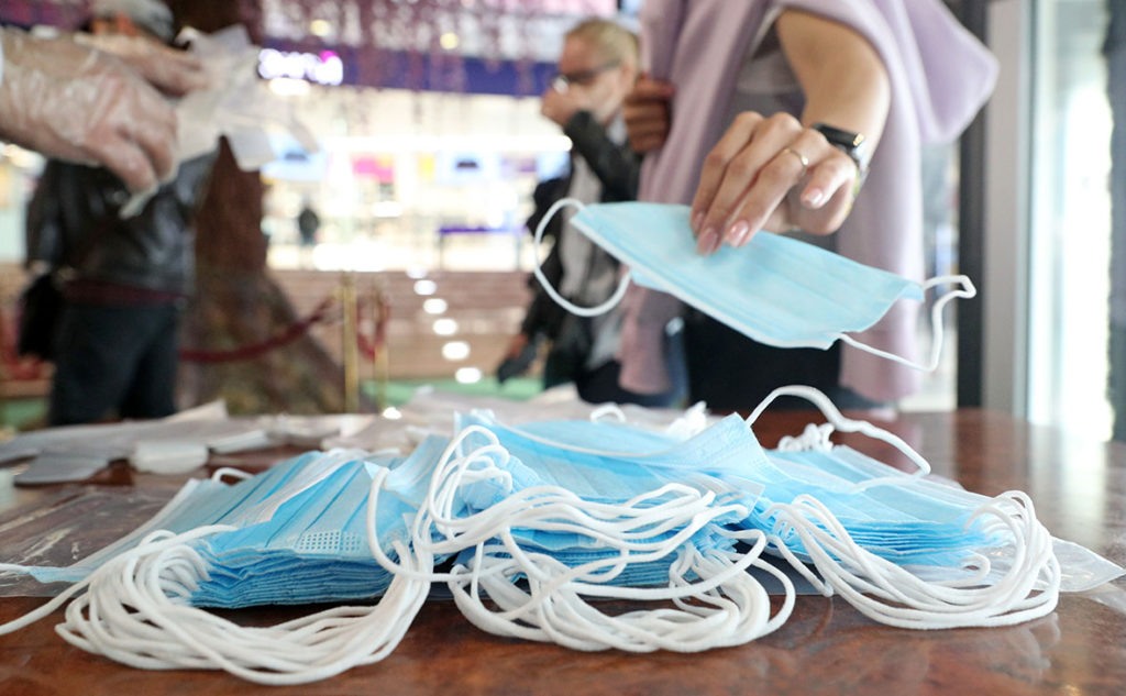 В Твери о нарушениях масочного режима можно сообщить по "горячей линии"