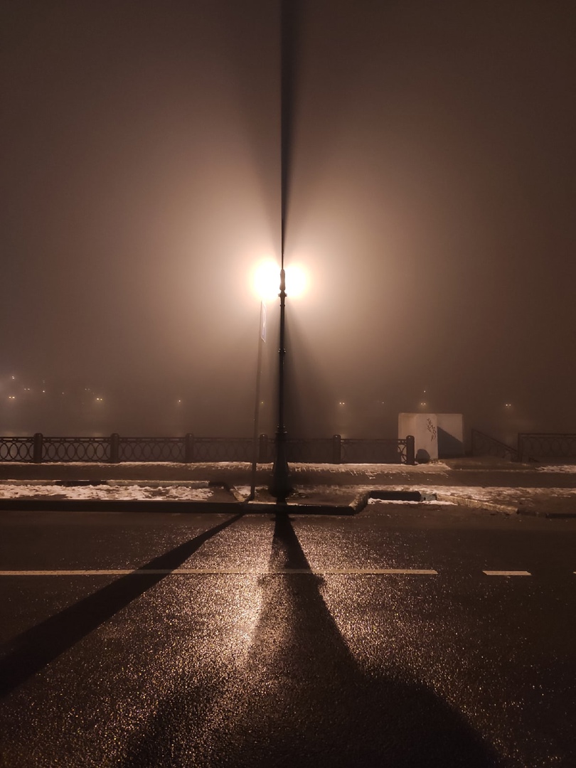 На Тверь вечером опустился мистический туман