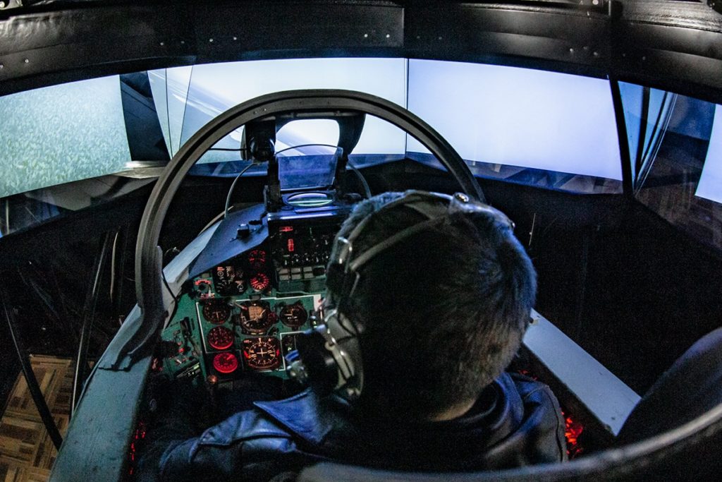 Летчики ленинградской армии ВВС и ПВО прибыли в Тверь для тренировок