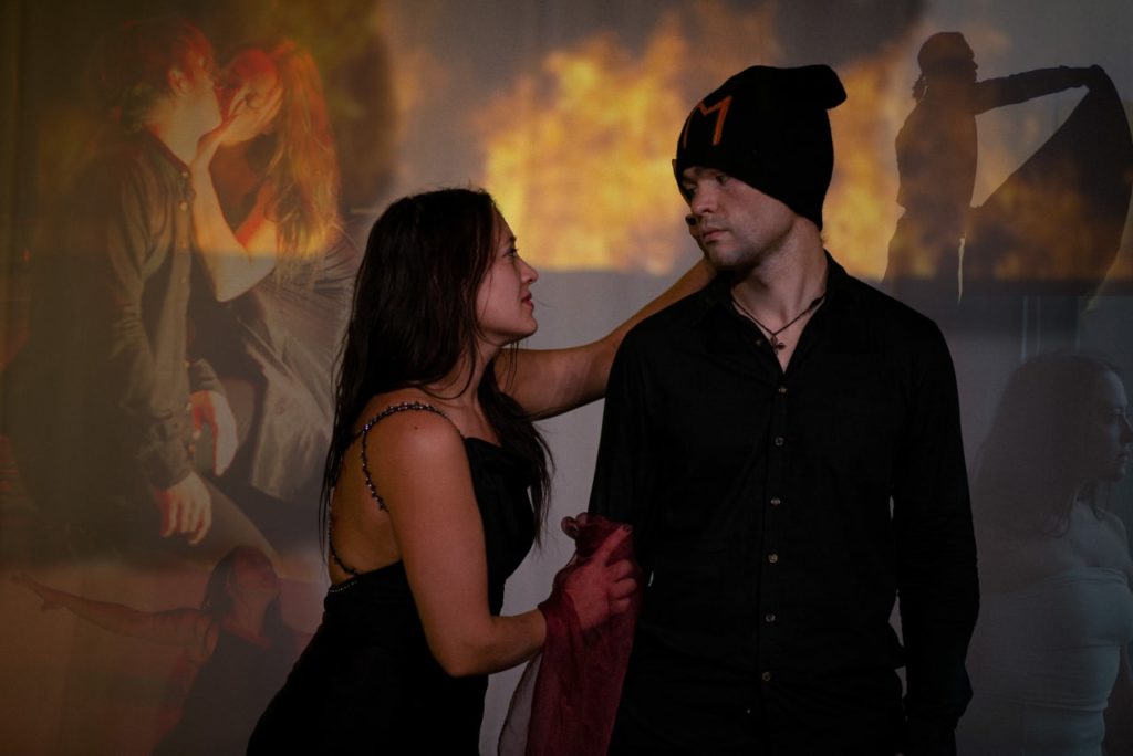 В тверском клубе покажут спектакль-перформанс «Воланда.net» В тверском клубе покажут спектакль-перформанс «Воланда.net»