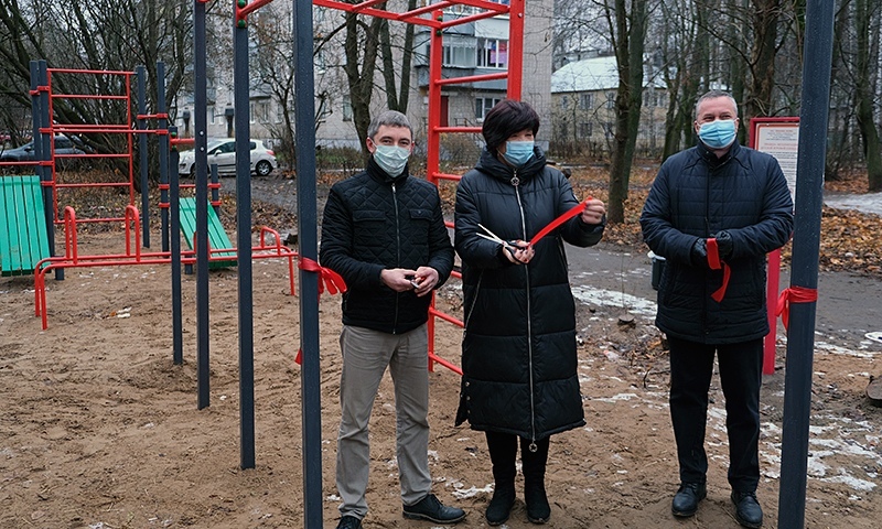 В Тверской области установили новую детскую площадку