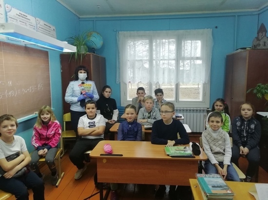 Андреапольским школьникам напомнили правила поведения на дороге Андреапольским школьникам напомнили правила поведения на дороге