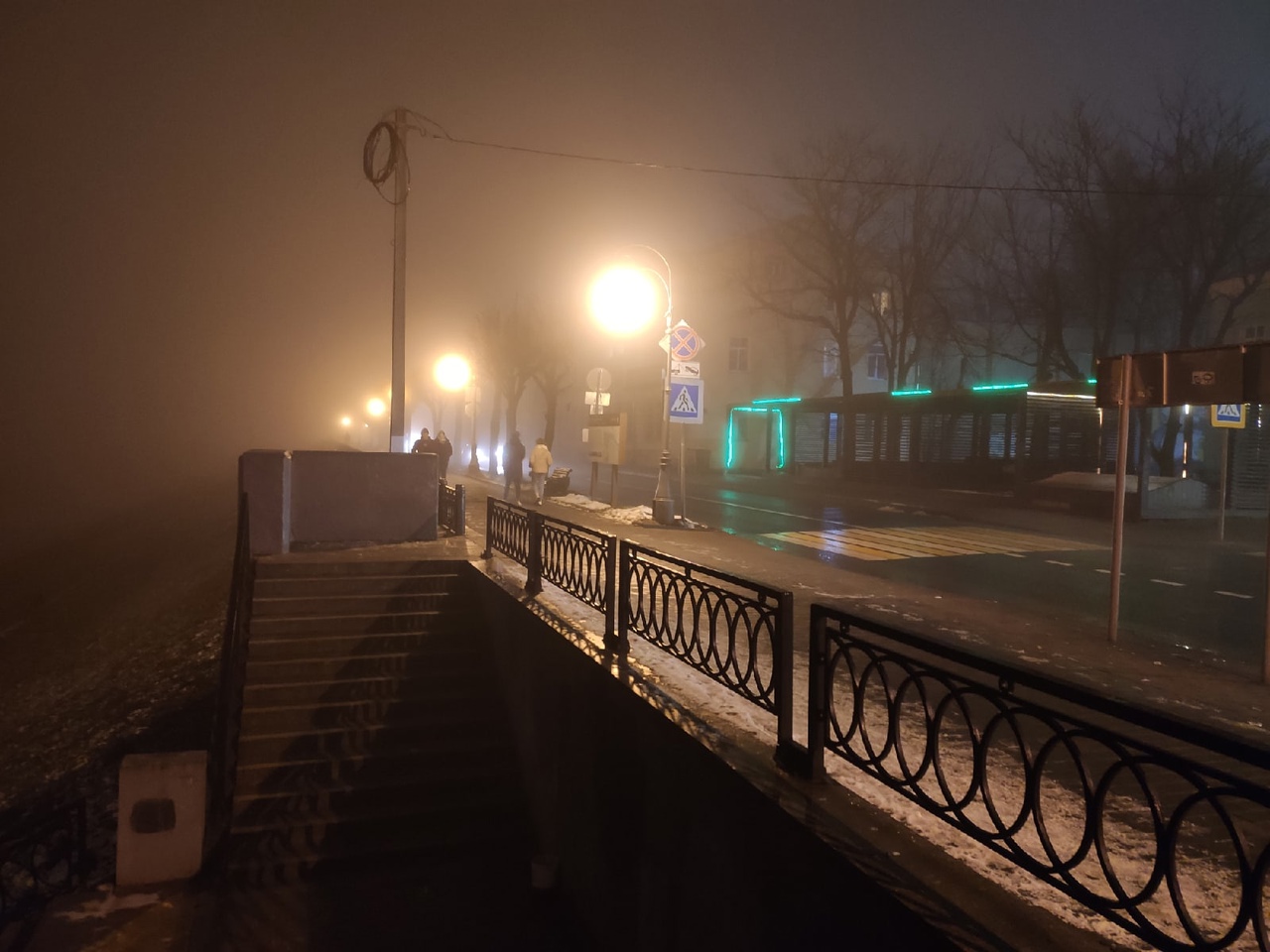 На Тверь вечером опустился мистический туман