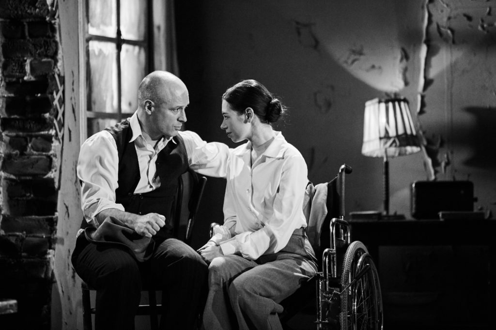 Спектакль Тверского ТЮЗа "Чайка" отправится на Международный театральный фестиваль в Санкт-Петербург Спектакль Тверского ТЮЗа "Чайка" отправится на Международный театральный фестиваль в Санкт-Петербург