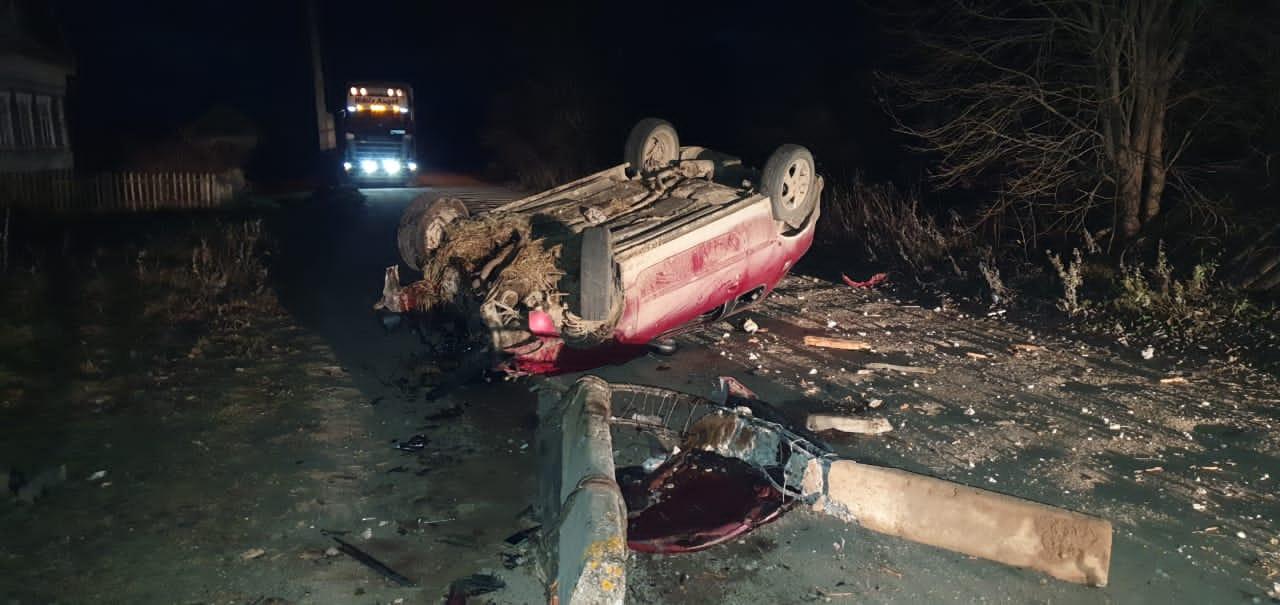 В Тверской области бесправник не разъехался со столбом В Тверской области бесправник не разъехался со столбом