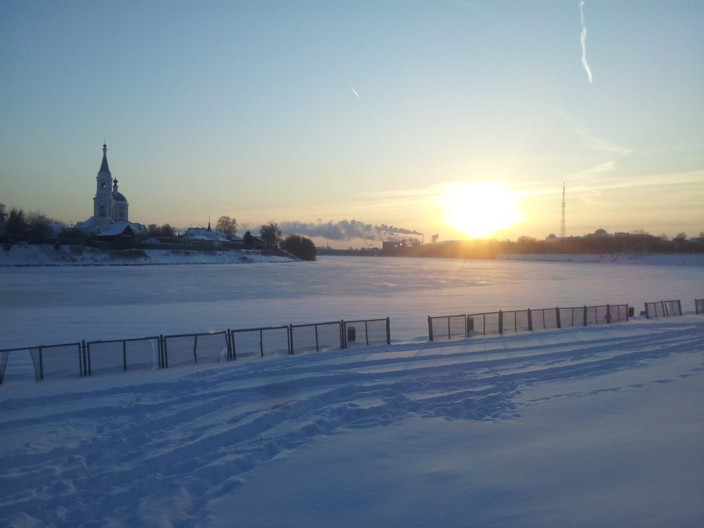 Циклон "Таня" уступит место антициклону "Сибиряк" в Тверской области Циклон "Таня" уступит место антициклону "Сибиряк" в Тверской области