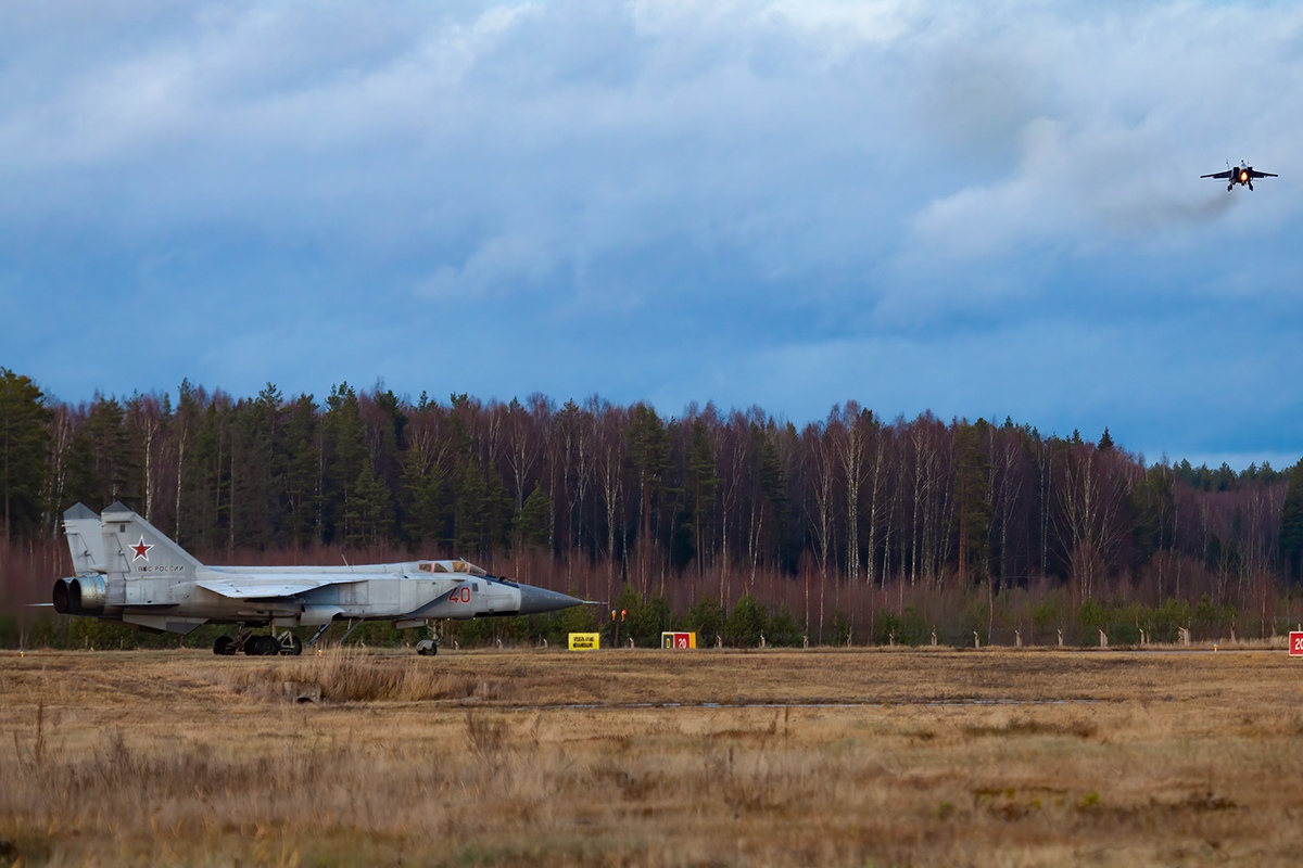 В Тверской области тренируются истребители и перехватчики ВВС