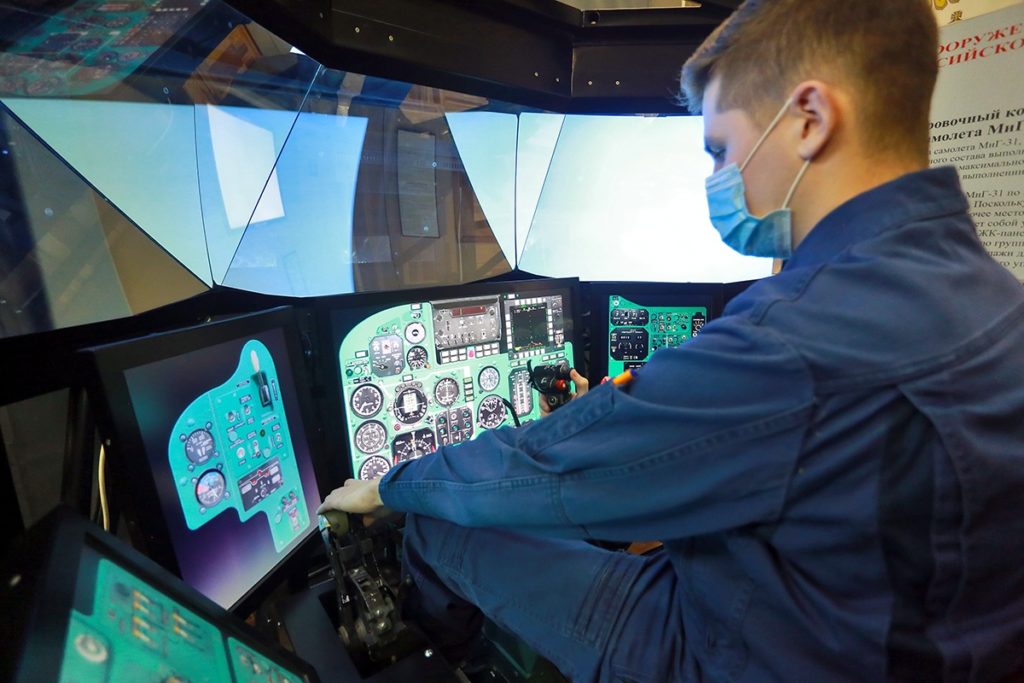 Летчики ленинградской армии ВВС и ПВО прибыли в Тверь для тренировок Летчики ленинградской армии ВВС и ПВО прибыли в Тверь для тренировок