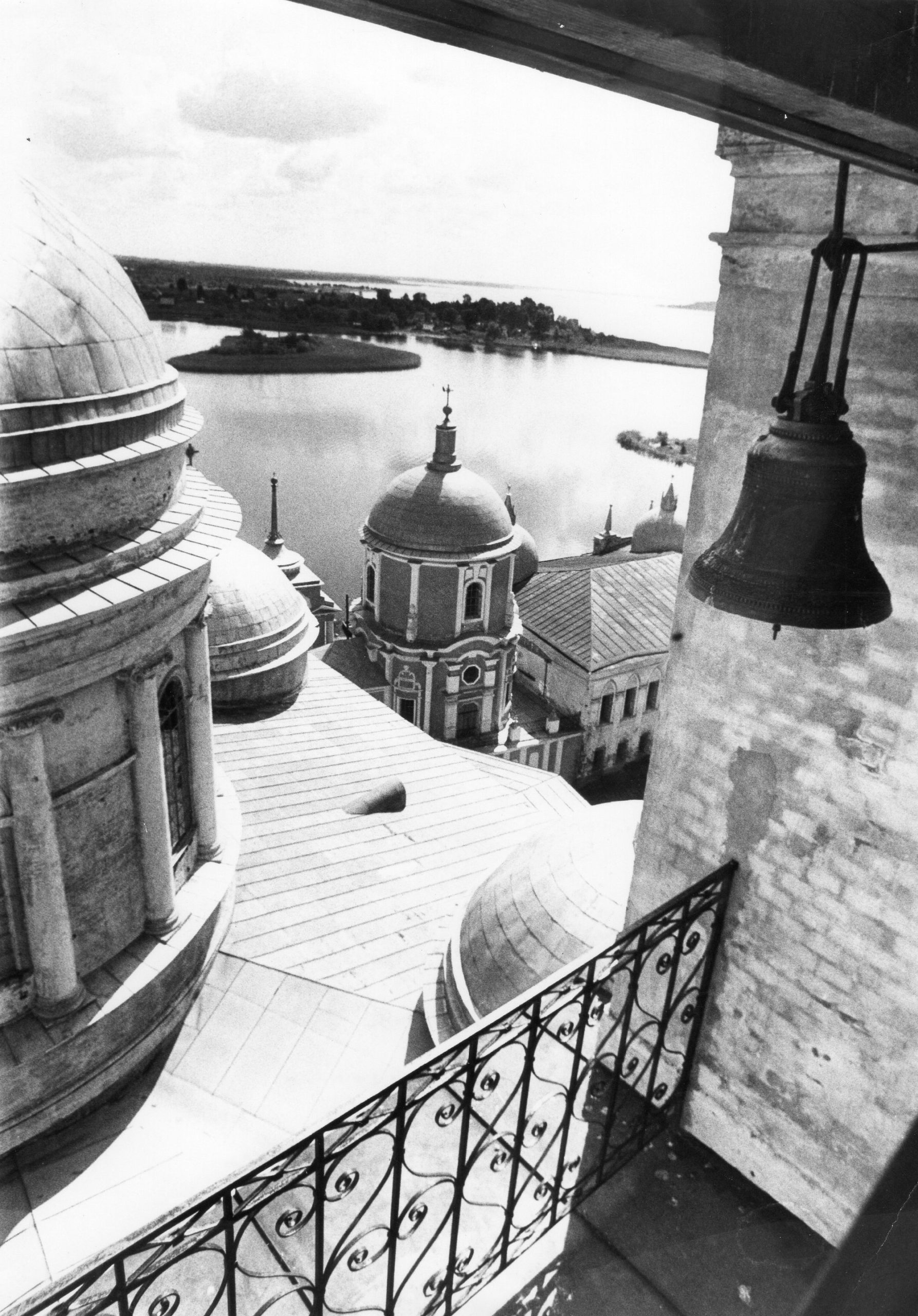 Фотолента "Тверьлайф": красота в камне и символы эпохи