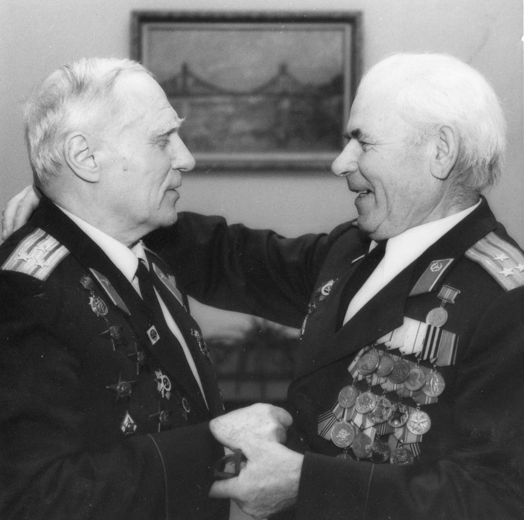 Фотолента “Тверьлайф”: архивные фото защитников земли тверской