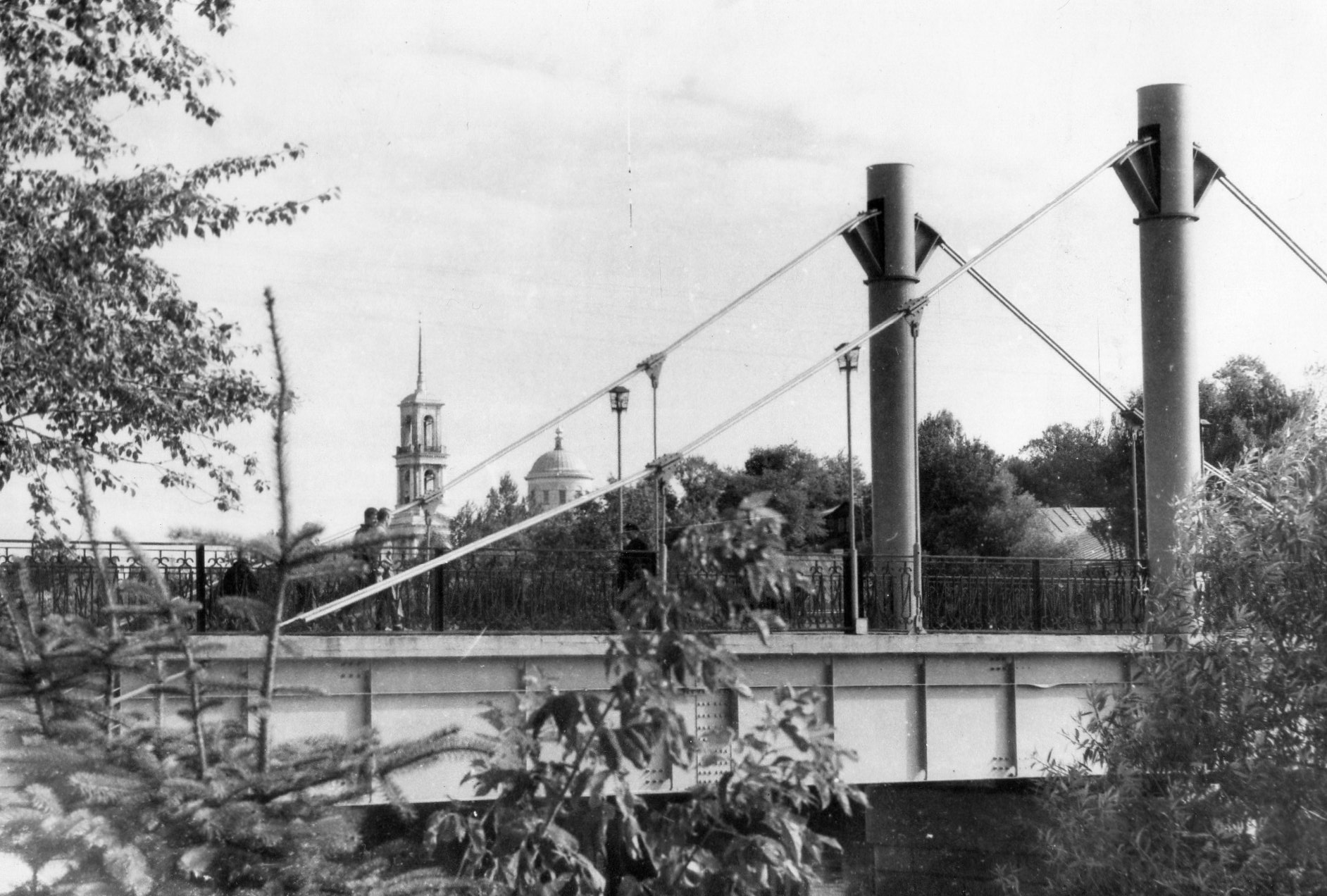 Фотолента "Тверьлайф": урбанистические пейзажи и сельские пасторали