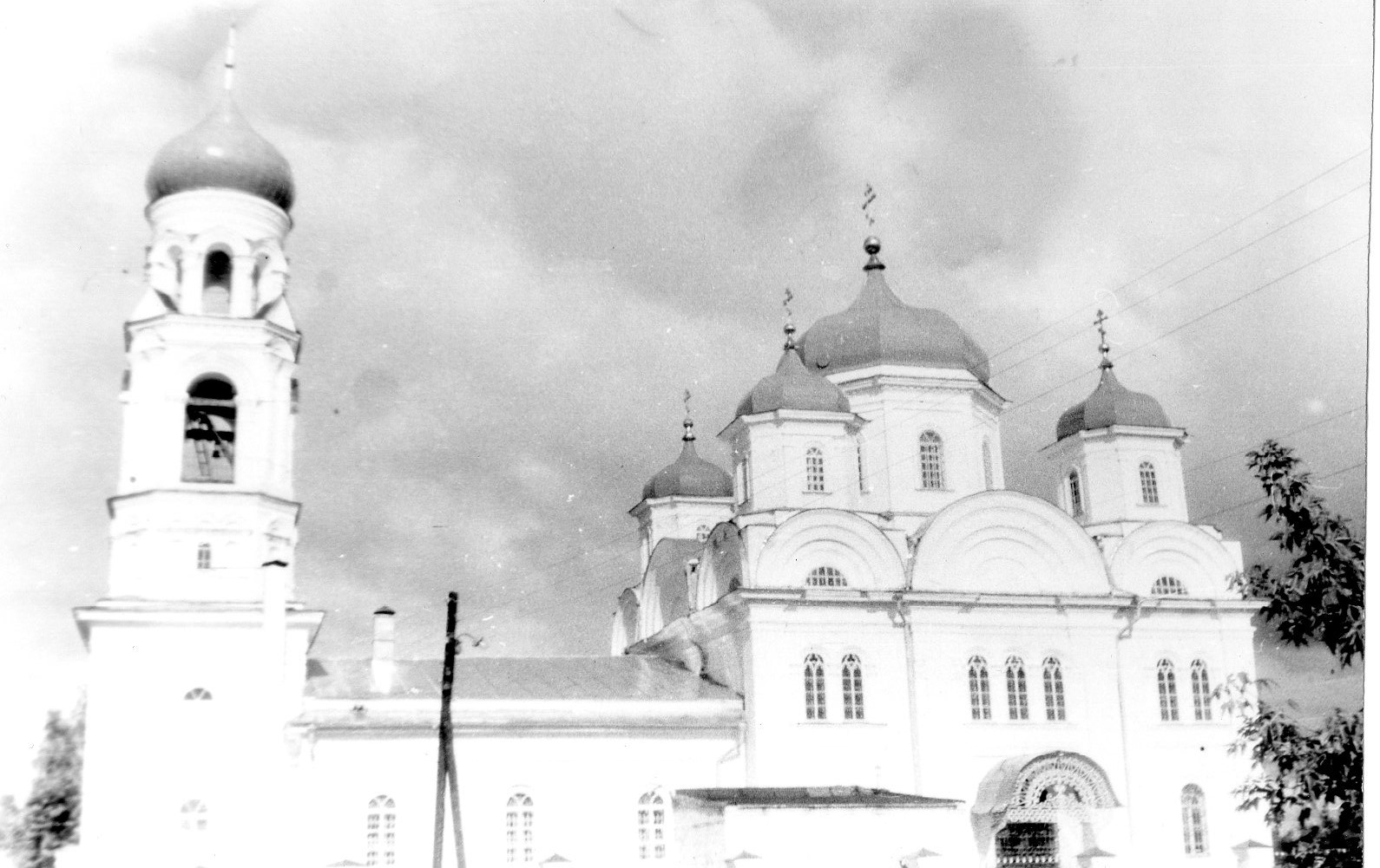 Фотолента "Тверьлайф": красота в камне и символы эпохи