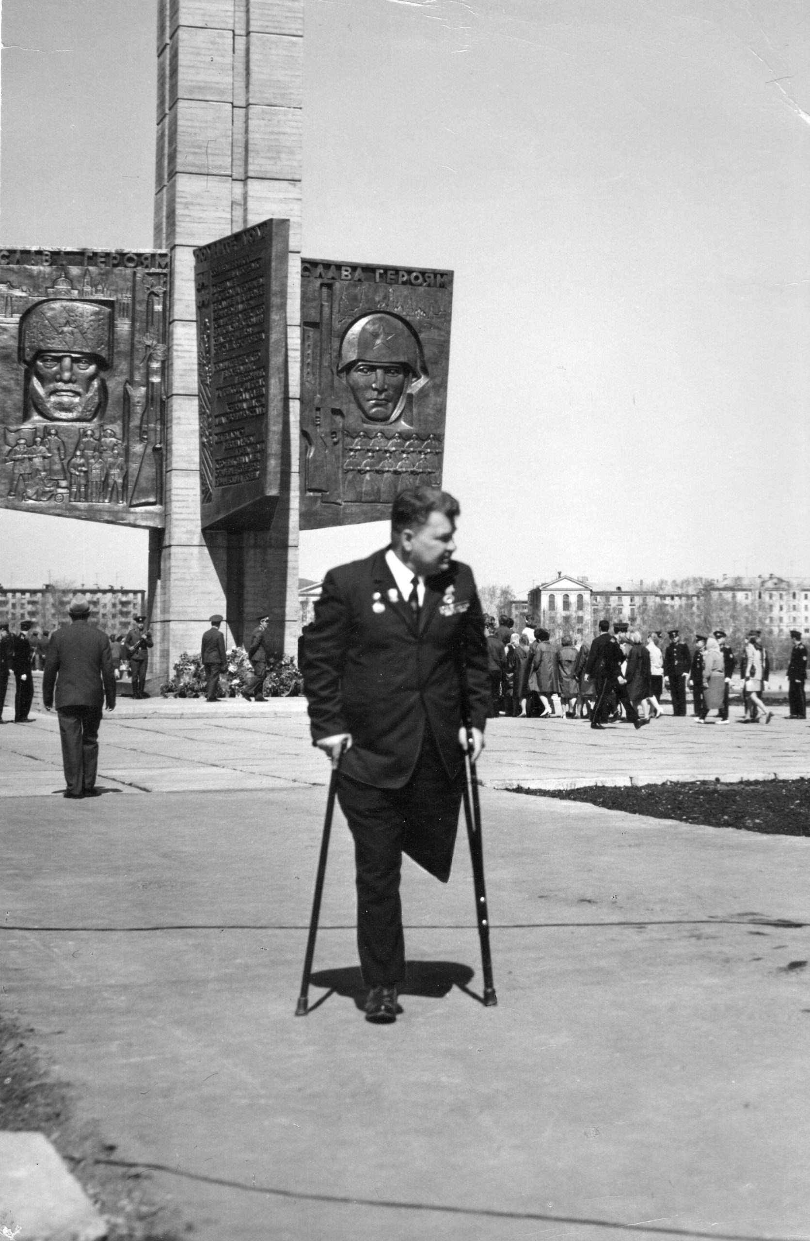 Фотолента “Тверьлайф”: архивные фото защитников земли тверской