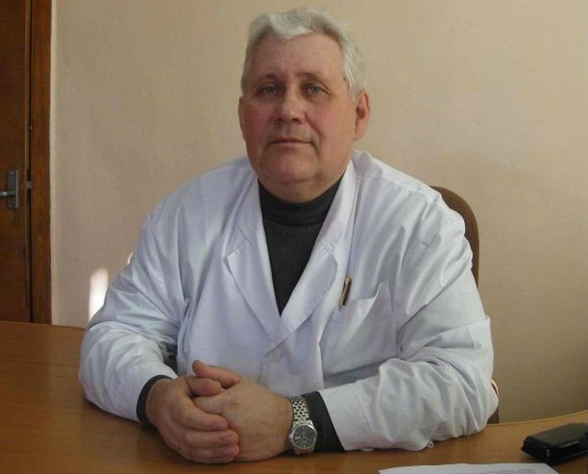 Известный психиатр Владимир Тугов скончался в Твери от коронавируса Известный психиатр Владимир Тугов скончался в Твери от коронавируса