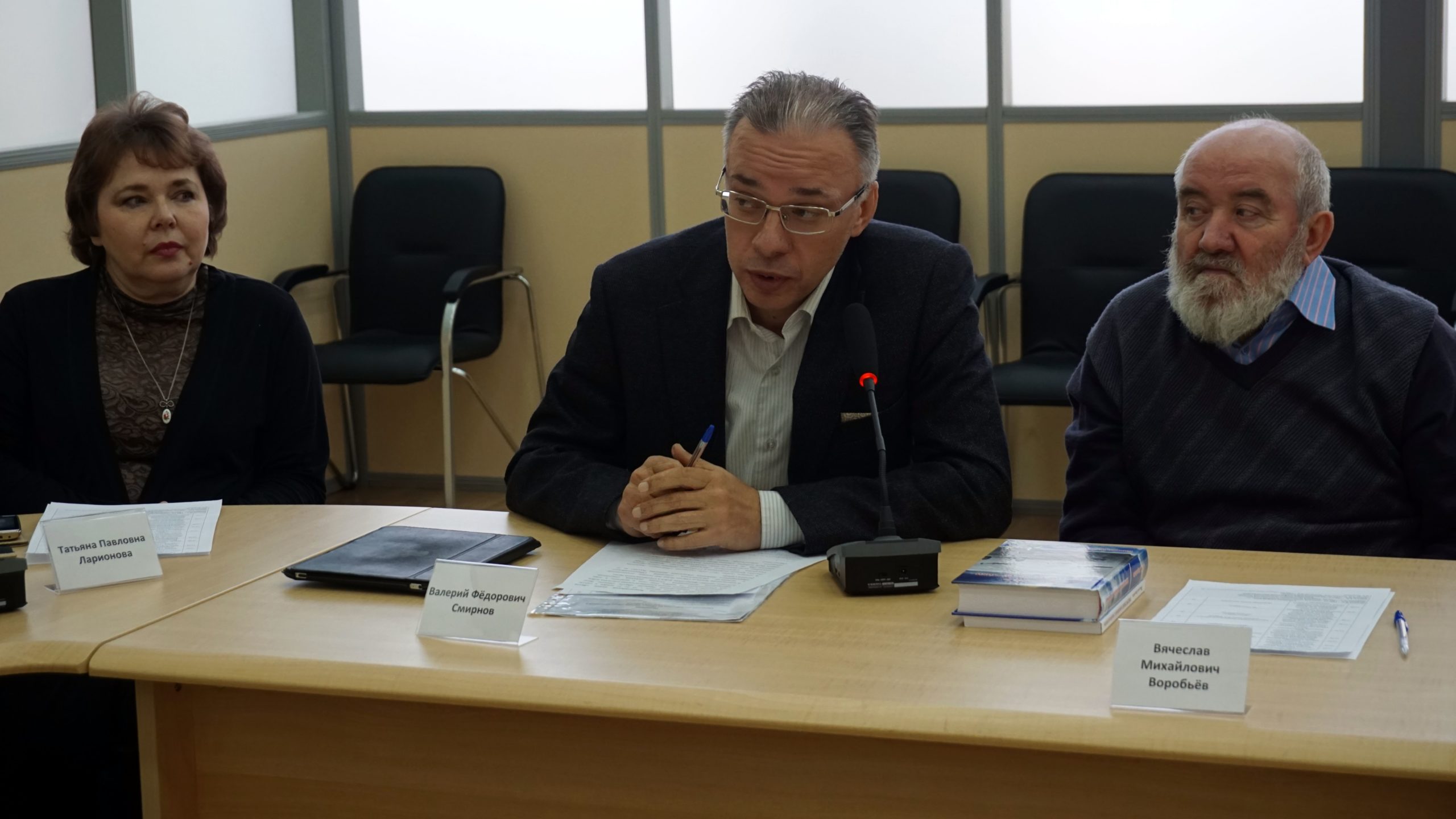 Валерий Смирнов: Уследует усиливать просветительскую работу Валерий Смирнов: Уследует усиливать просветительскую работу