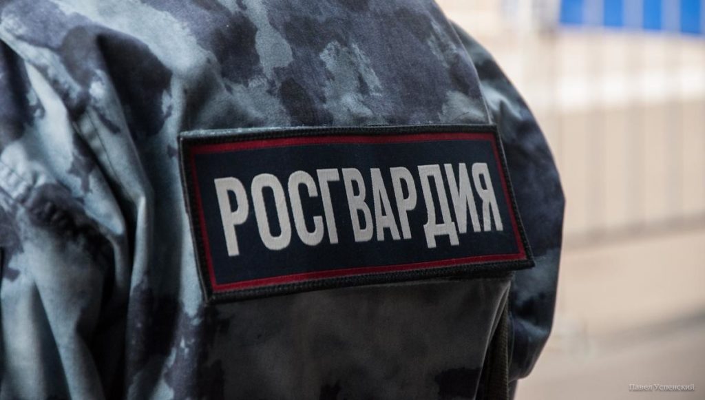 В тверском кафе росгвардейцы утихомирили пьяного дебошира В тверском кафе росгвардейцы утихомирили пьяного дебошира