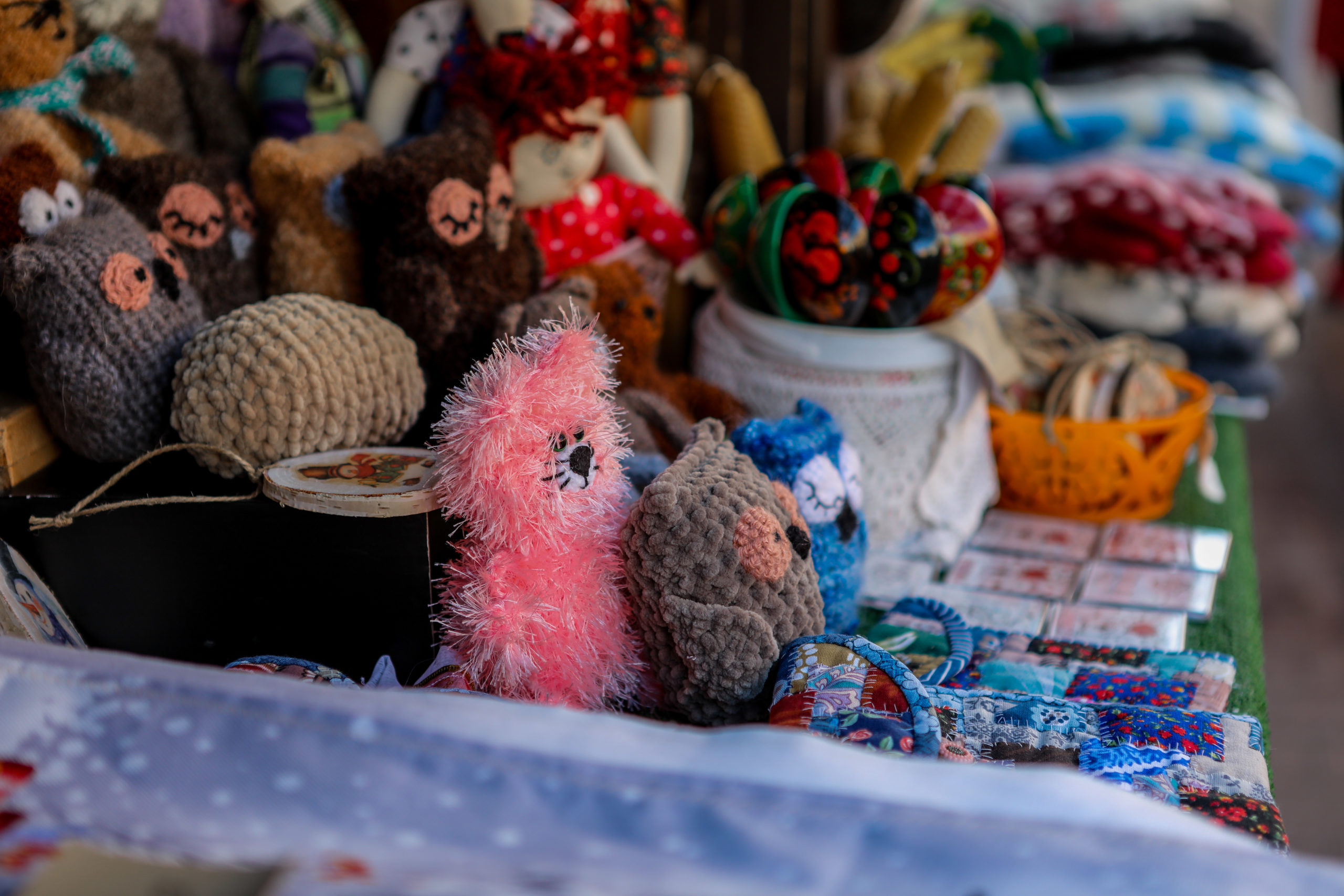 В центре Твери открылась Рождественская ярмарка