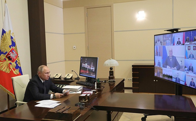 «Одним больше – одним меньше»: Владимир Путин поддержал предложение сделать 31 декабря выходным днем «Одним больше – одним меньше»: Владимир Путин поддержал предложение сделать 31 декабря выходным днем