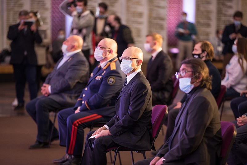 Ржевский мемориал Советскому солдату стал "Проектом года" Ржевский мемориал Советскому солдату стал "Проектом года"