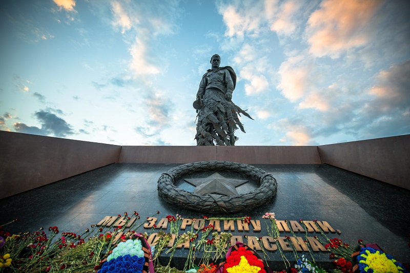 Ржевский мемориал Советскому солдату в Тверской области посетили около 450 тысяч человек Ржевский мемориал Советскому солдату в Тверской области посетили около 450 тысяч человек