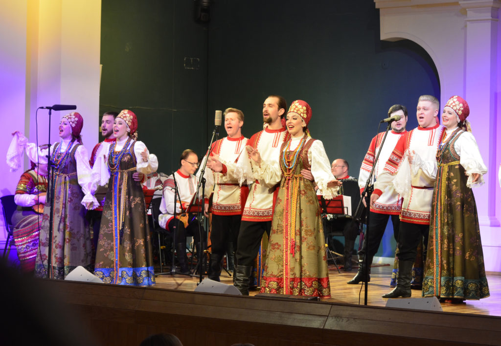 В Тверской филармонии рязанский народный ансамбль исполнил песни на стихи Есенина