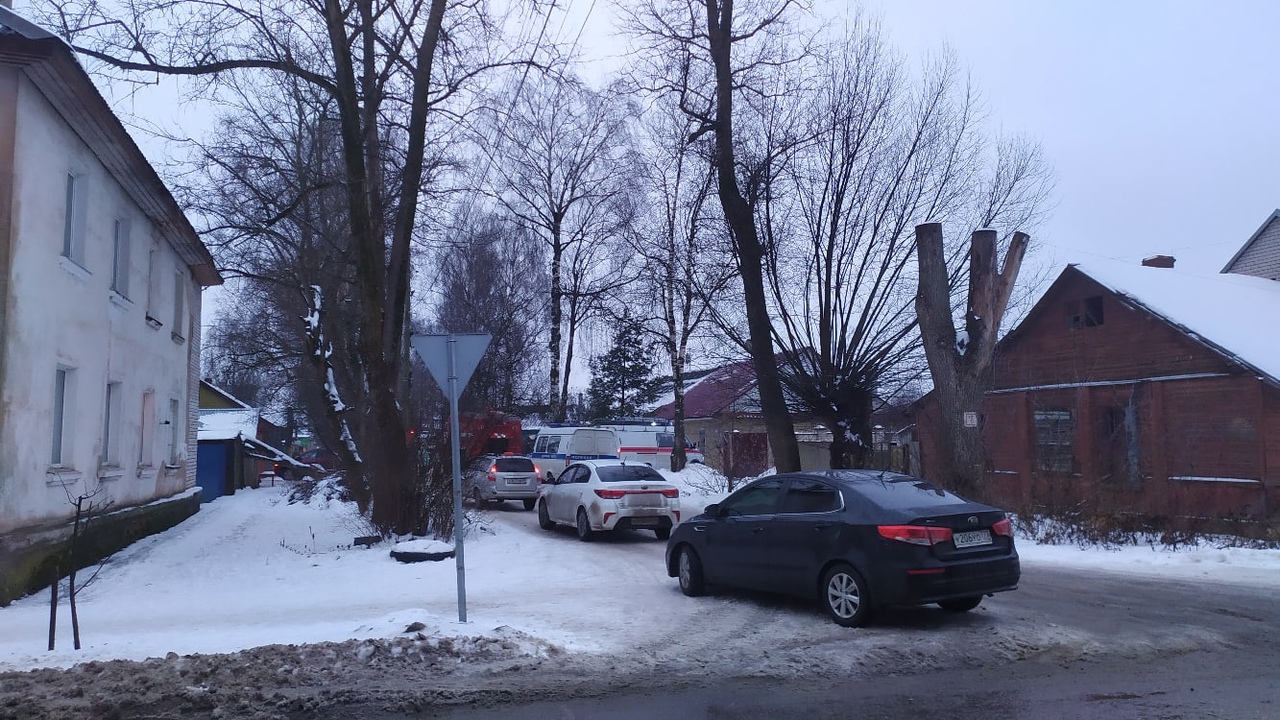 Хлопок газа полностью разрушил частный дом в Тверской области