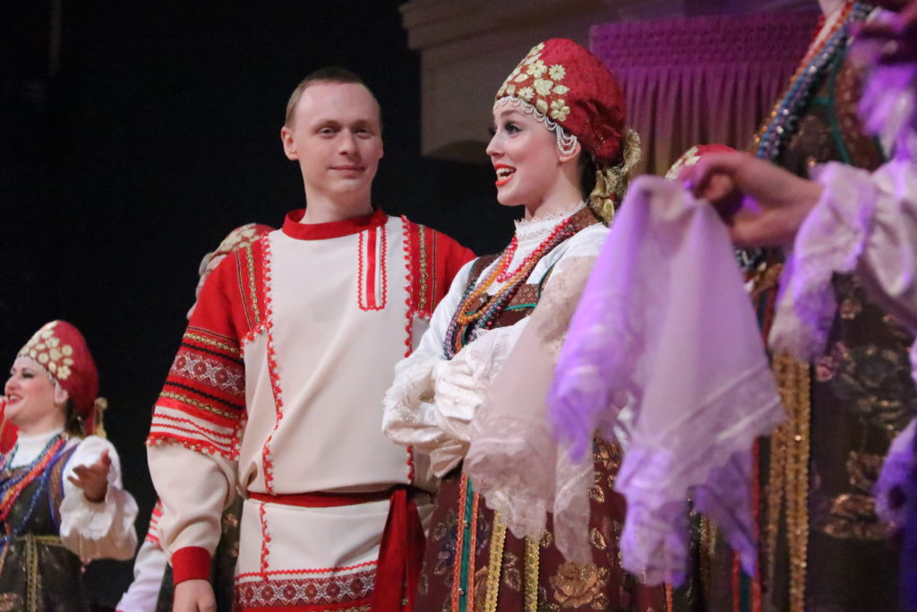 В Тверской филармонии рязанский народный ансамбль исполнил песни на стихи Есенина