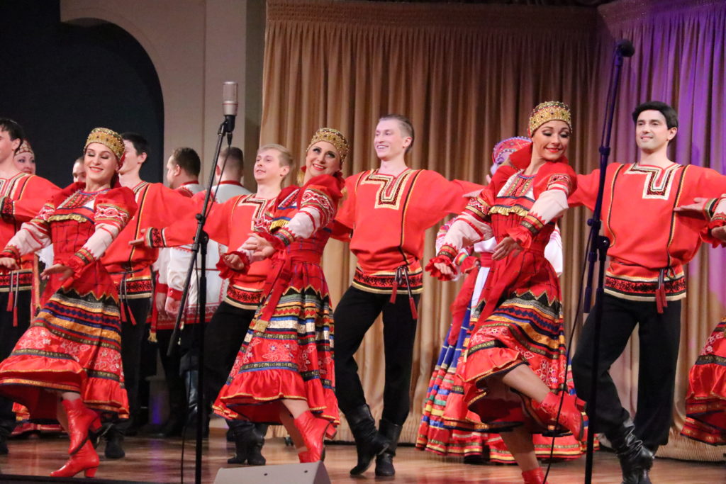 В Тверской филармонии рязанский народный ансамбль исполнил песни на стихи Есенина