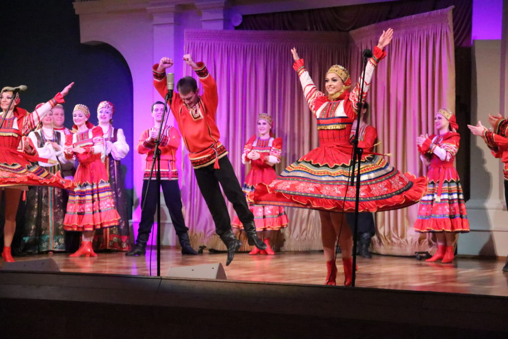 В Тверской филармонии рязанский народный ансамбль исполнил песни на стихи Есенина