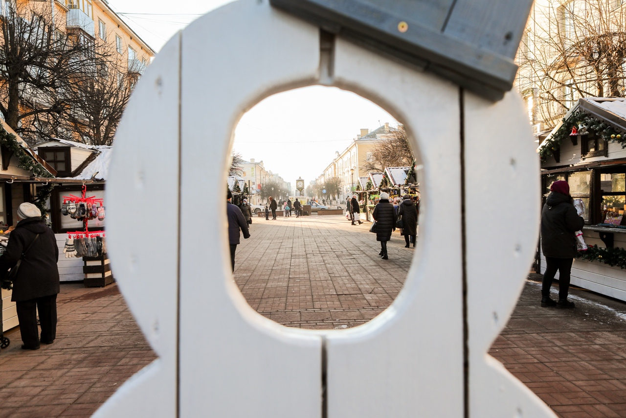 В центре Твери открылась Рождественская ярмарка