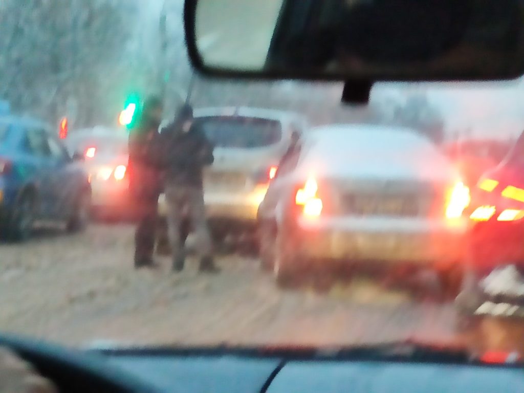 Утром 15 декабря центр Твери и ближнее Заволжье встали в пробках