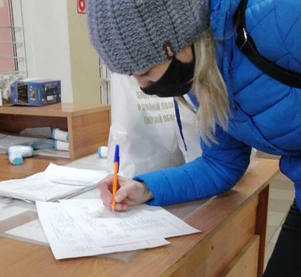 В Тверской области более 2300 детей получили бесплатные продуктовые наборы В Тверской области более 2300 детей получили бесплатные продуктовые наборы
