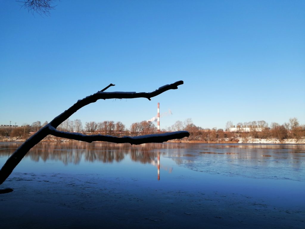 Пользователи сети делятся фотографиями морозной Твери